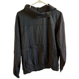 Athleta Pull Over Half Zip Size Small, Black